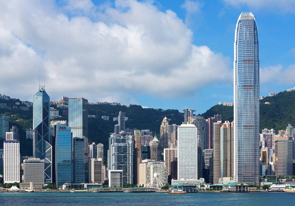Overcoming export permit challenges for long-term employee assignments from Shanghai to Hong Kong