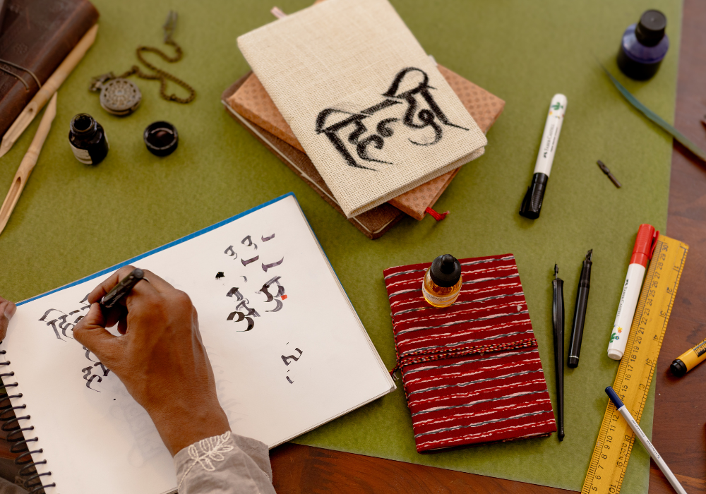hindi language for expats