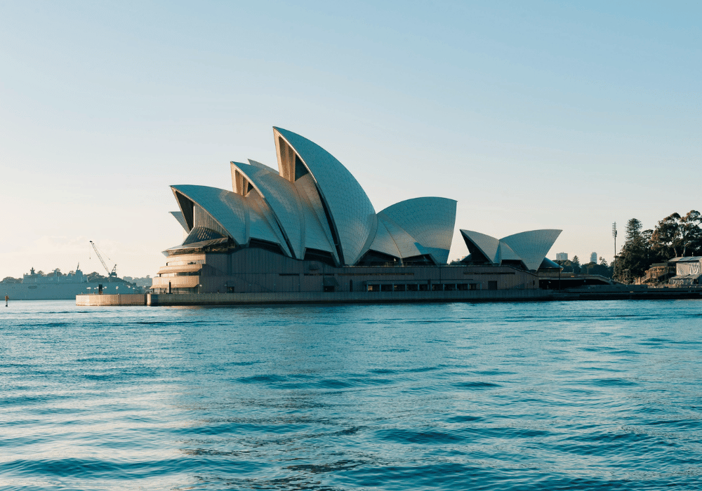 employee relocating to Australia