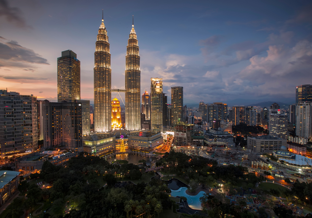 moveplus relocation living in malaysia